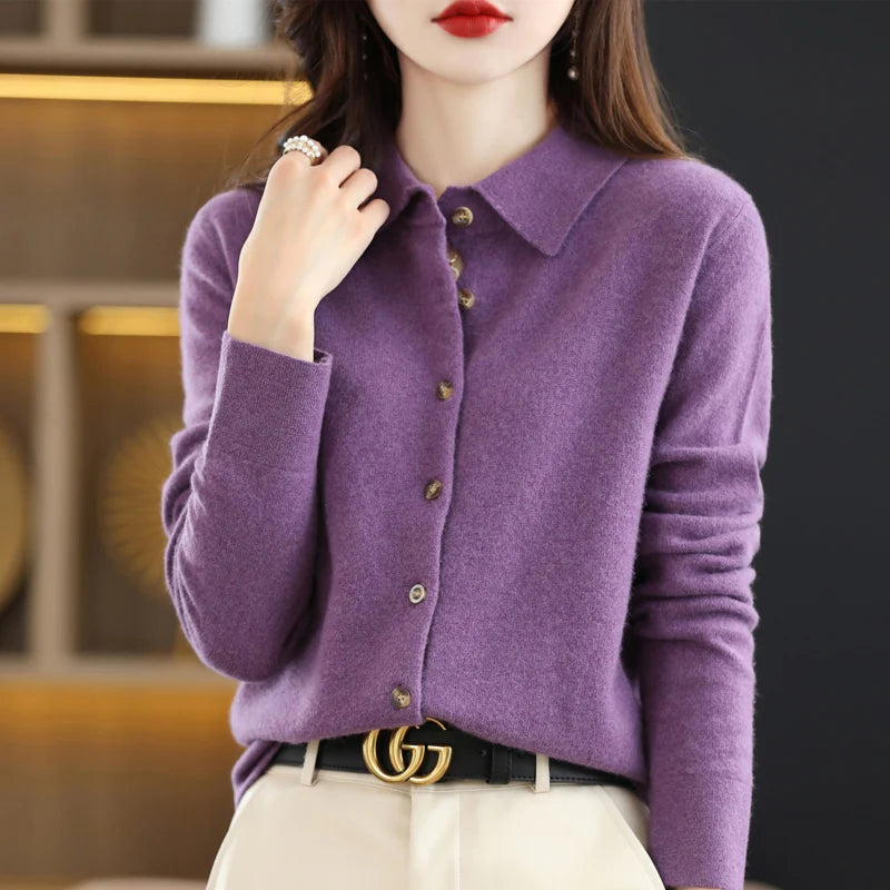 Solid knitted loose sweater with polo collar